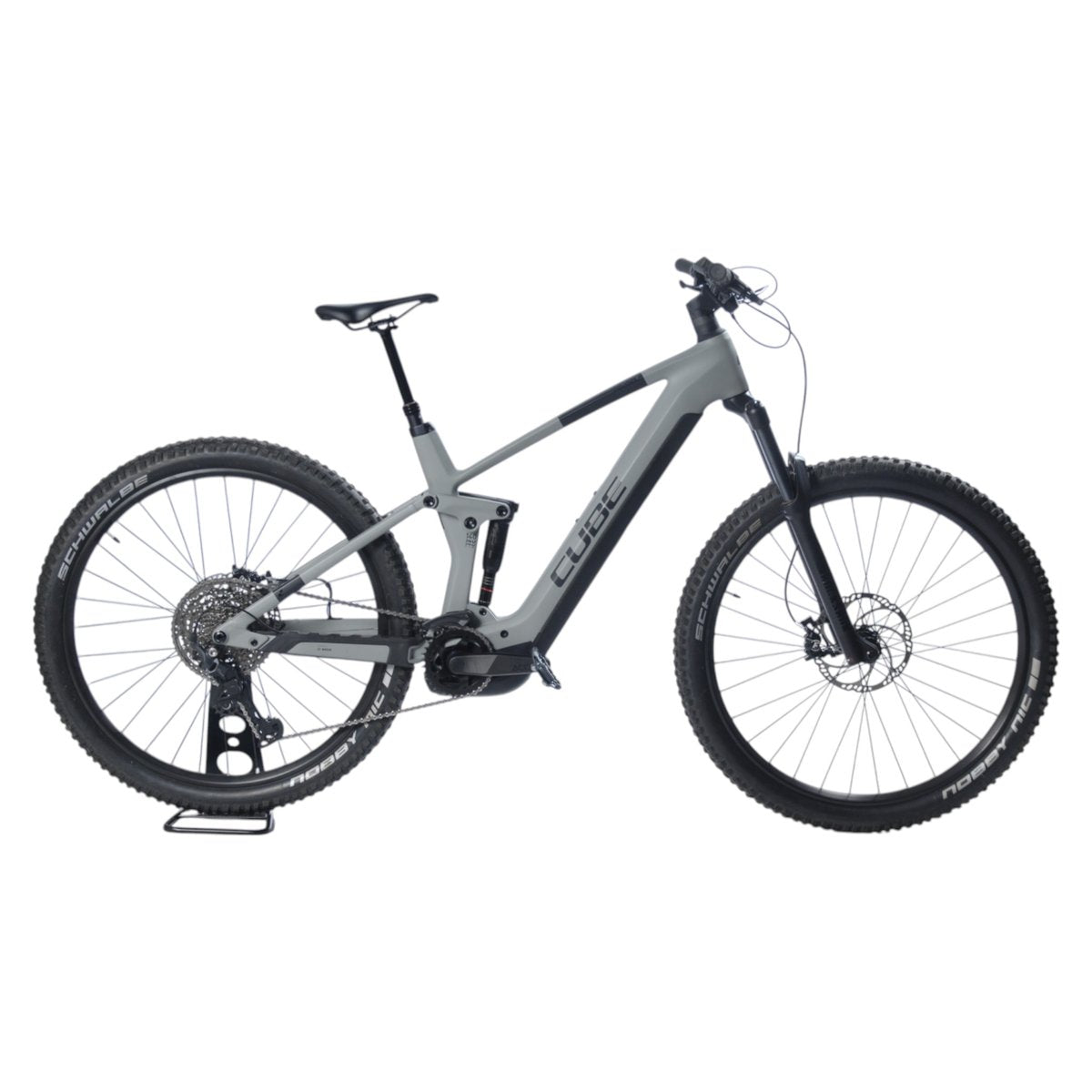 Cube Stereo Hybrid 140 L