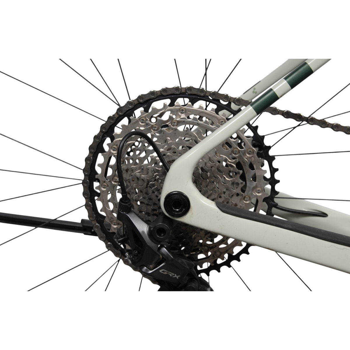 Cube NUROAD HYBRID C:62 RACE FE 400X – käytetty sähköpyörä, koko L