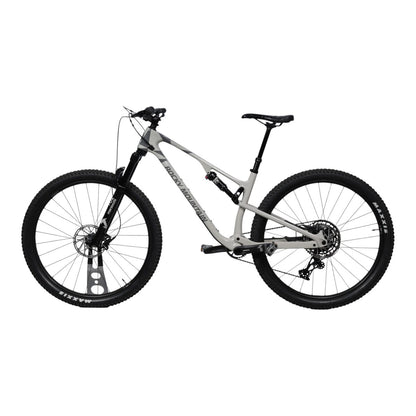 Rocky Mountain Element C30 – käytetty maastopyörä, koko MD