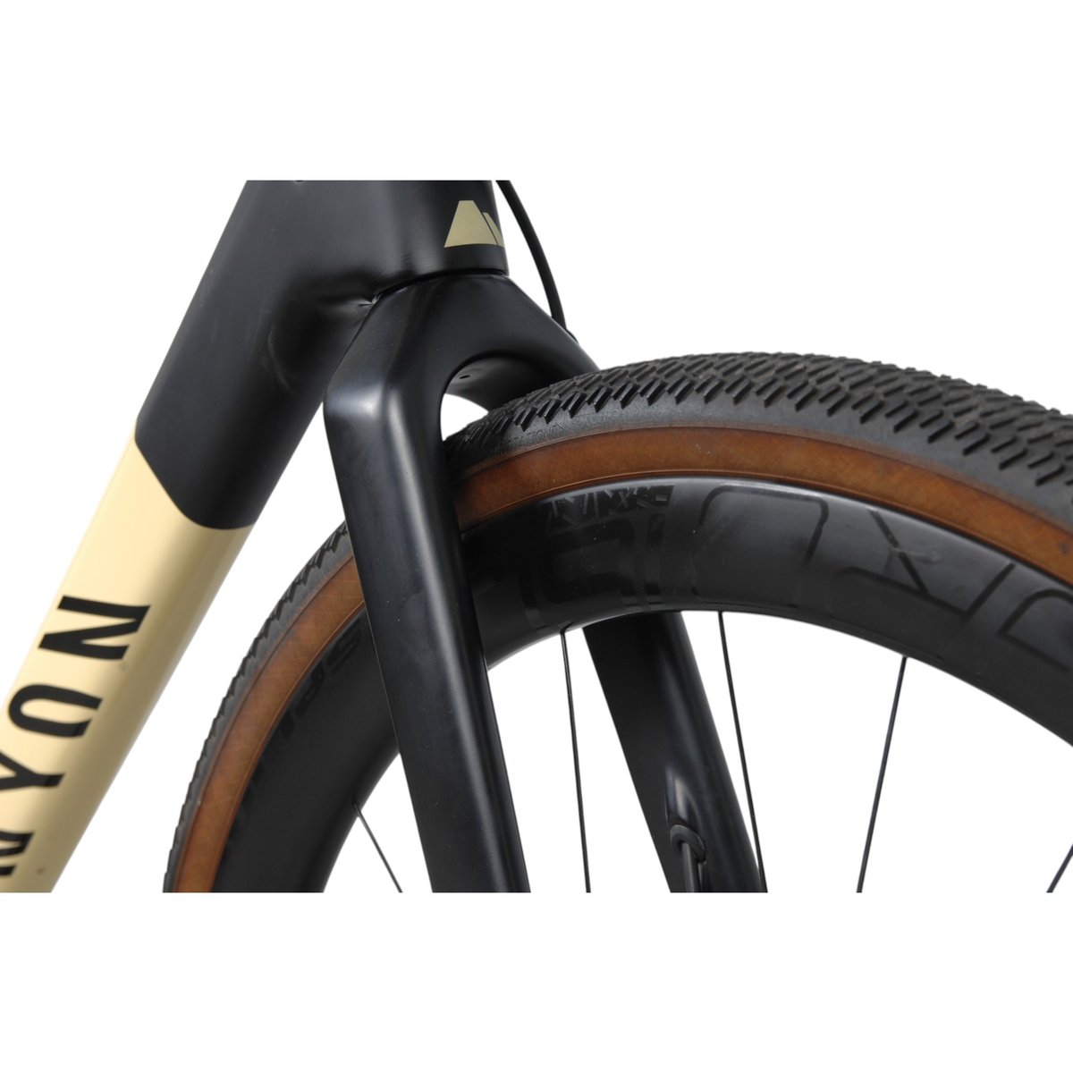 Canyon Grail CF SL 7 eTap – käytetty gravelpyörä, koko L