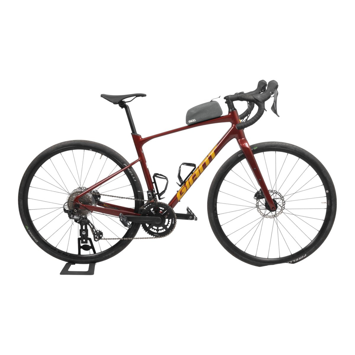 Giant Revolt 0 – käytetty gravelpyörä, koko M