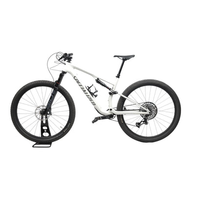 Specialized Epic 8 Comp – käytetty pyörä, koko L