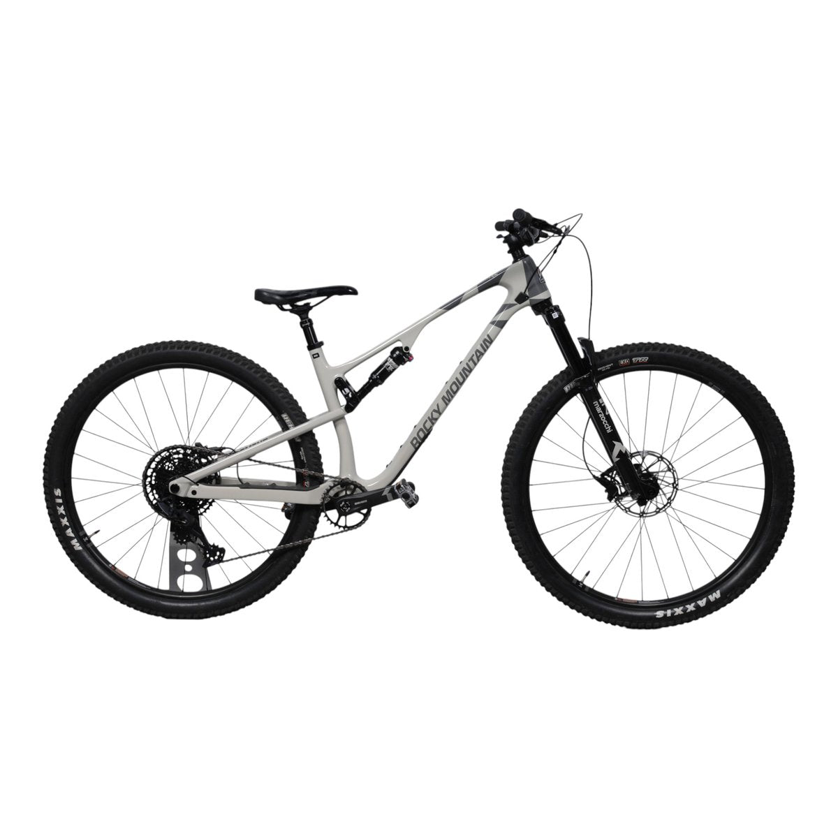 Rocky Mountain Element C30 – käytetty maastopyörä, koko MD