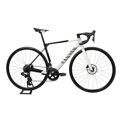 Canyon Ultimate CF SL 7 AXS S Käytetty maantiepyörä
