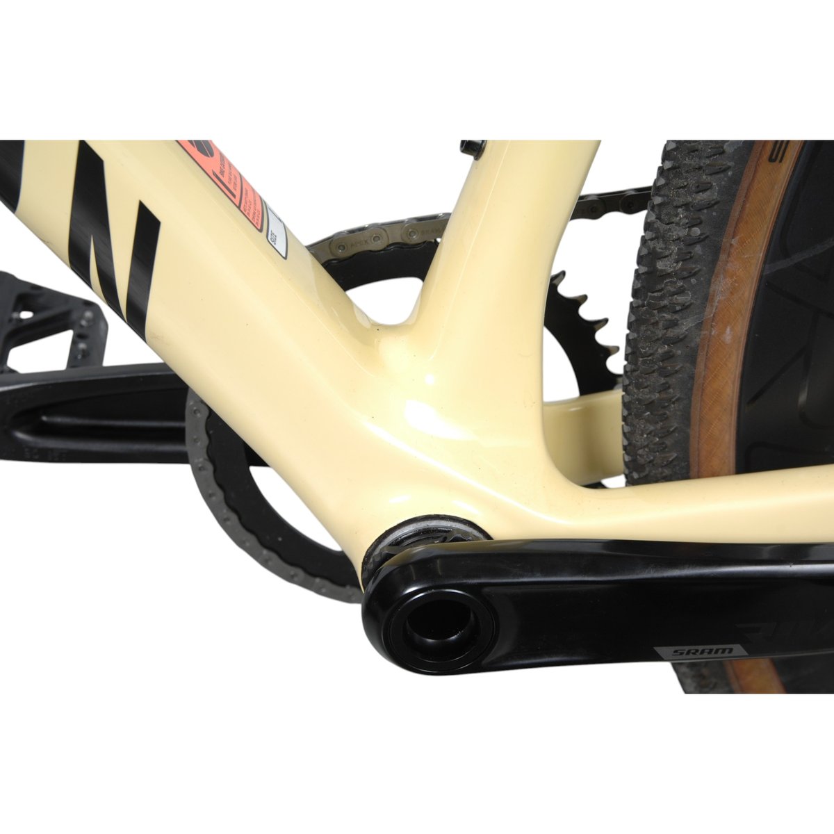 Canyon Grail CF SL 7 eTap – käytetty gravelpyörä, koko L