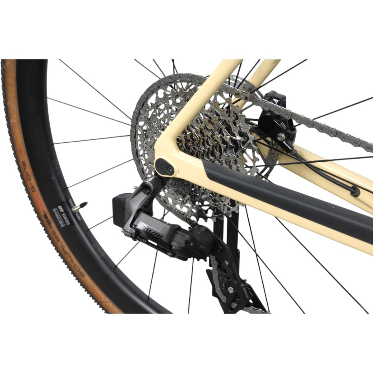 Canyon Grail CF SL 7 eTap – käytetty gravelpyörä, koko L