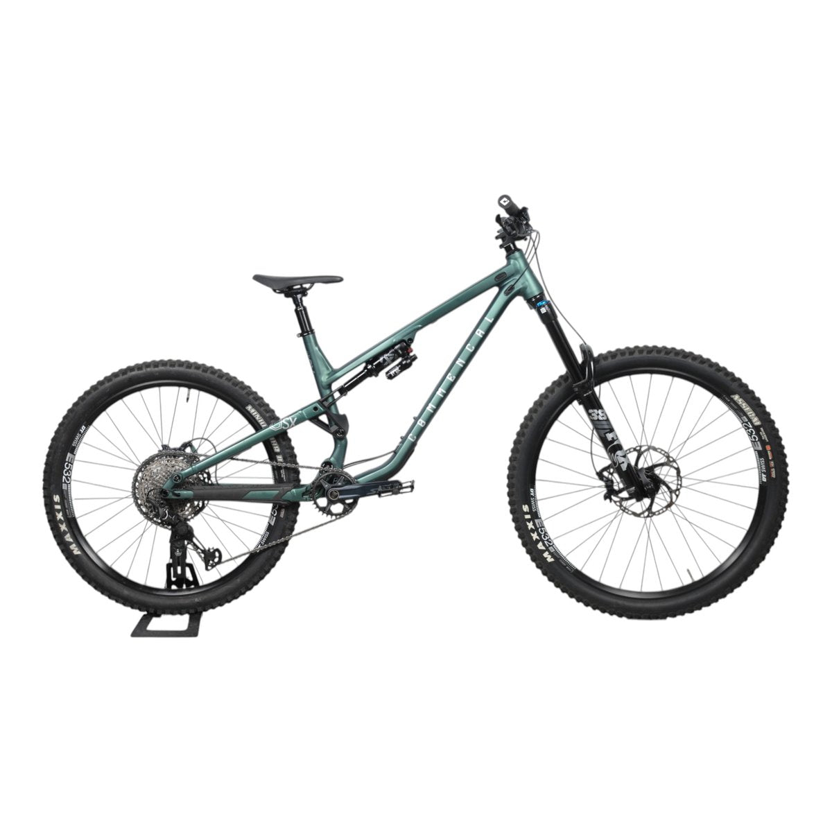 Commencal Meta SX Essential – käytetty pyörä, koko L