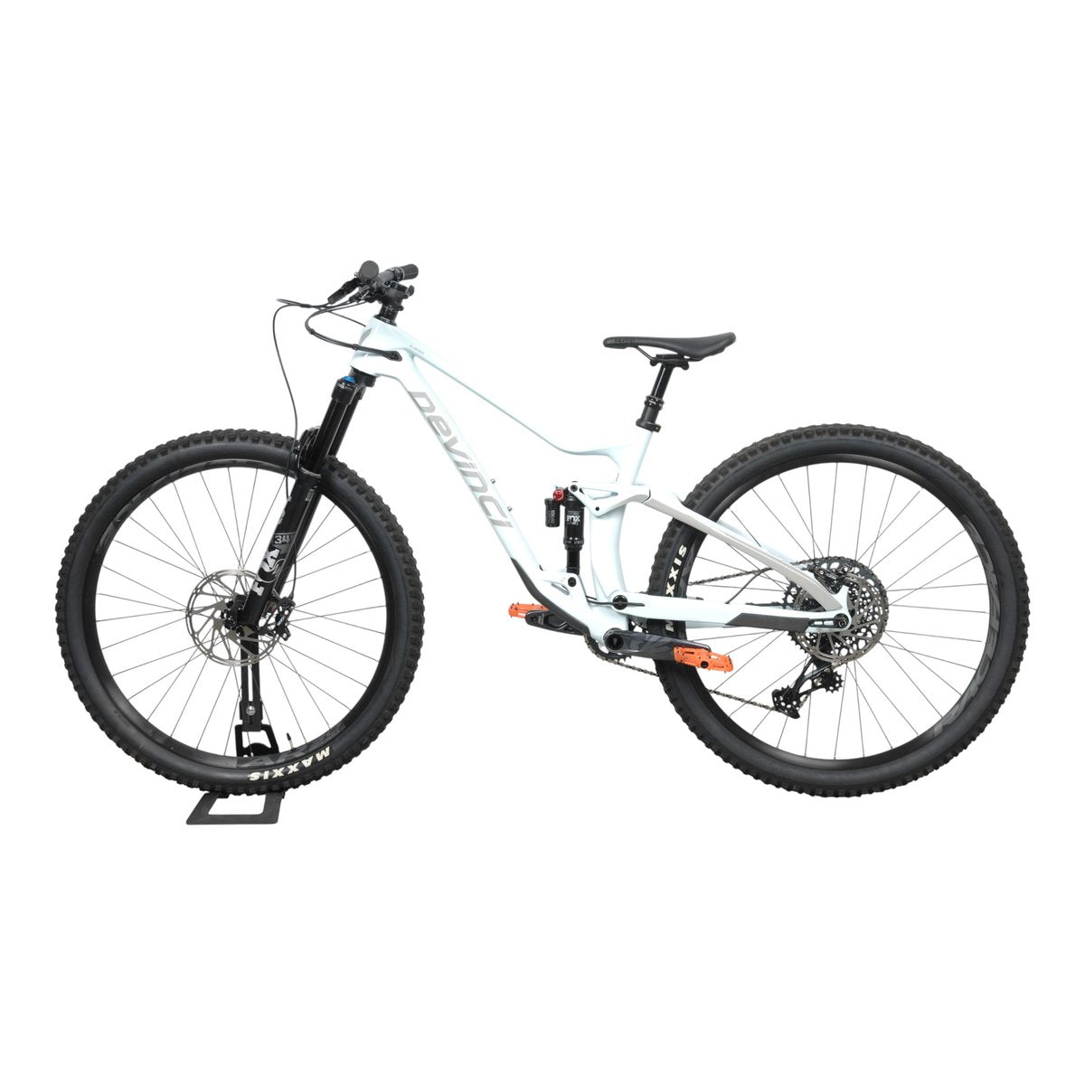 Devinci Django Carbon – käytetty pyörä, koko M